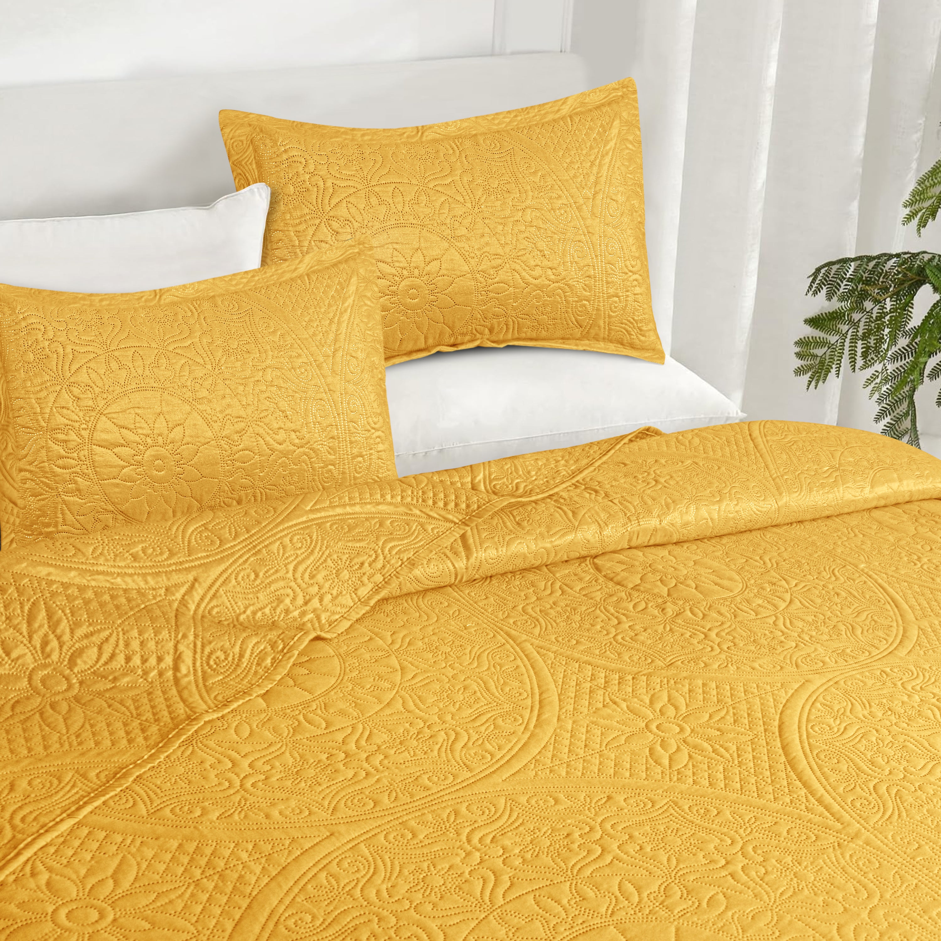Floral Quilted Microfiber Bedspread