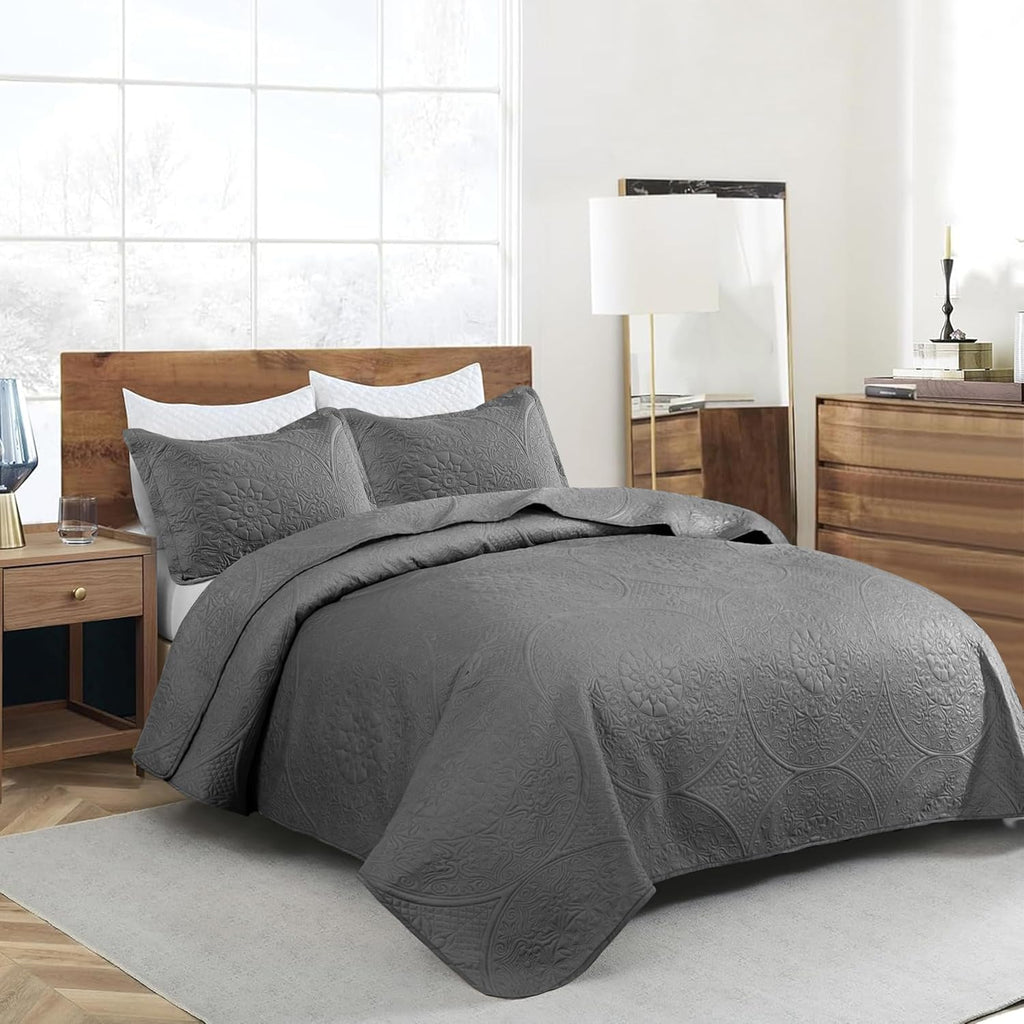 Twin Quilt Set - Lightweight Microfiber Twin Size Summer Bedspread - Modern Style Coin Pattern Soft Ultrasonic Coverlet Quilts Bedding Set for All Season, 2 Piece (1 Quilt, 1 Pillow Sham)