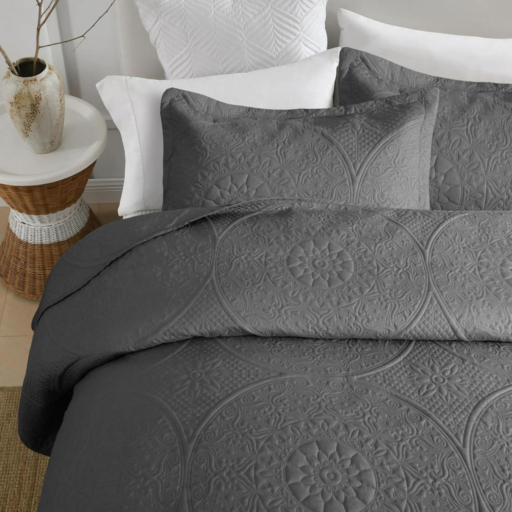 Twin Quilt Set - Lightweight Microfiber Twin Size Summer Bedspread - Modern Style Coin Pattern Soft Ultrasonic Coverlet Quilts Bedding Set for All Season, 2 Piece (1 Quilt, 1 Pillow Sham)