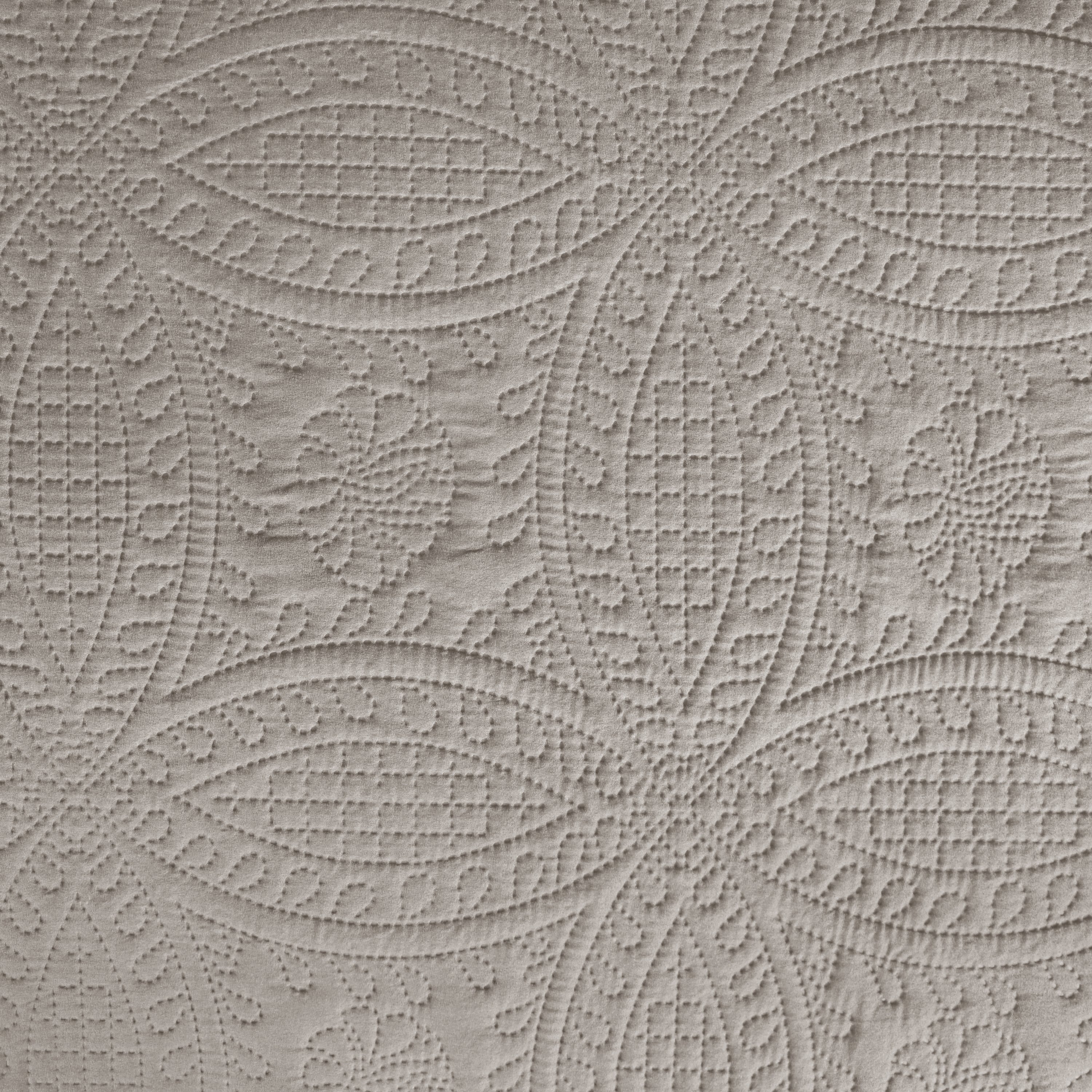 Coin Quilted Microfiber Bedspread