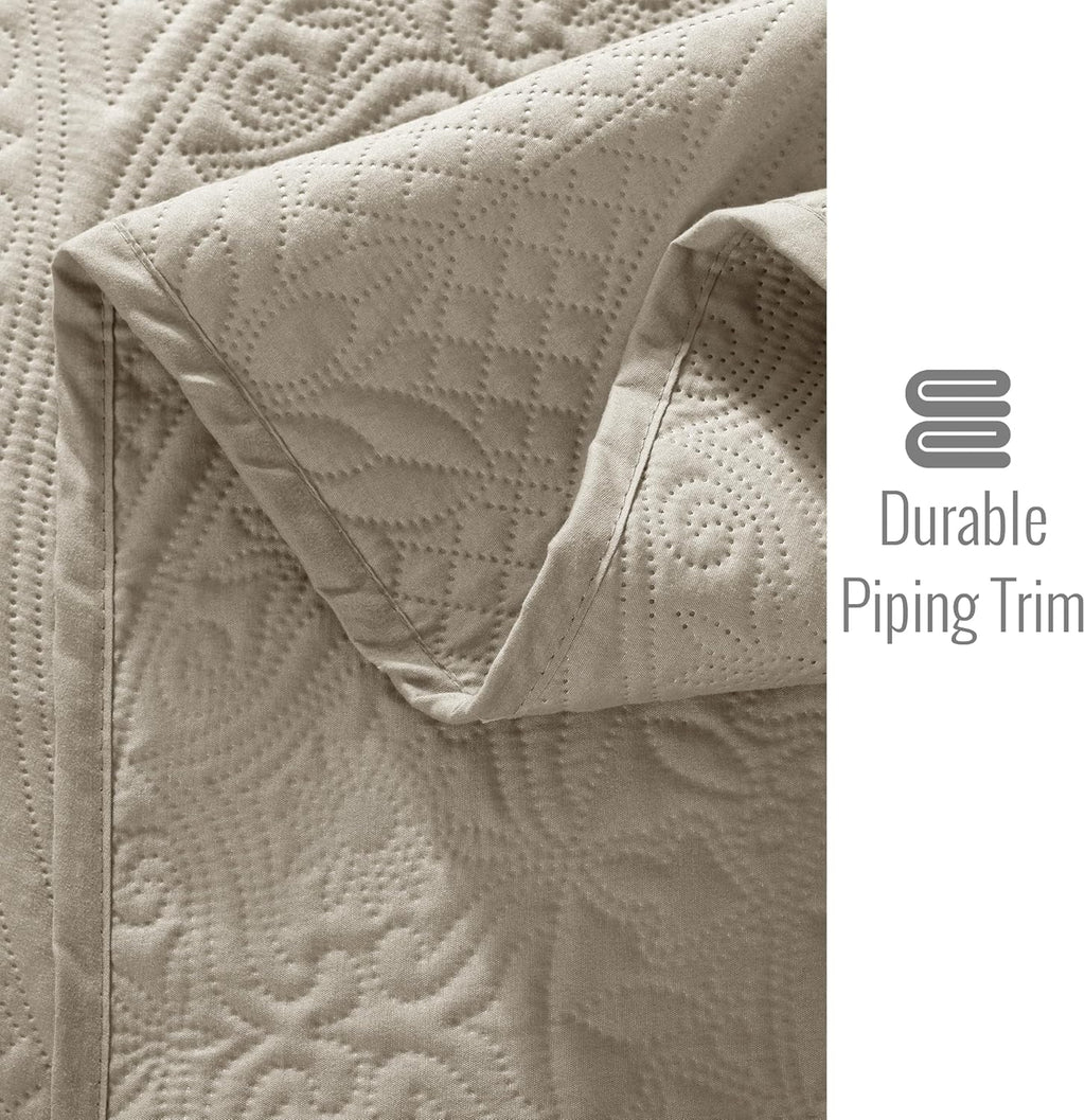 Twin Quilt Set - Lightweight Microfiber Twin Size Summer Bedspread - Modern Style Coin Pattern Soft Ultrasonic Coverlet Quilts Bedding Set for All Season, 2 Piece (1 Quilt, 1 Pillow Sham)