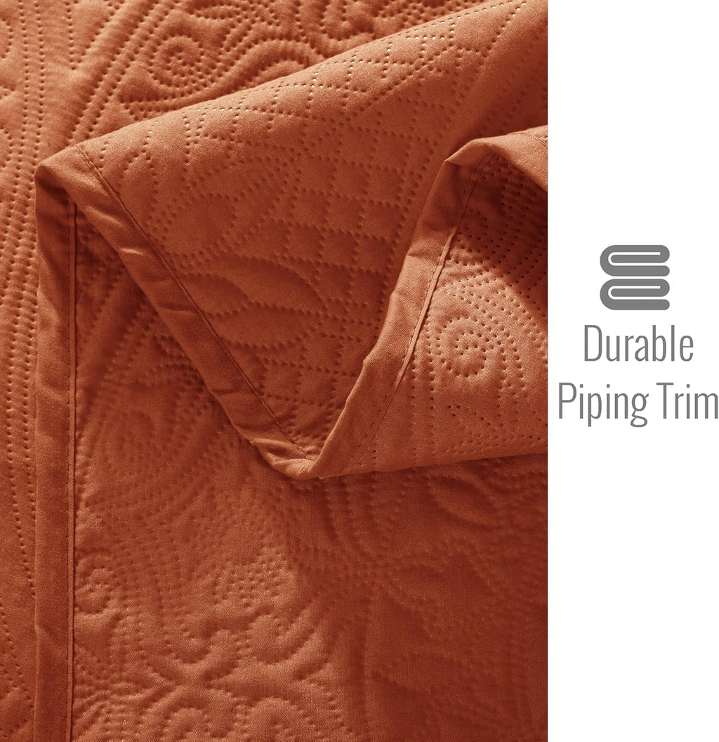 Twin Quilt Set - Lightweight Microfiber Twin Size Summer Bedspread - Modern Style Coin Pattern Soft Ultrasonic Coverlet Quilts Bedding Set for All Season, 2 Piece (1 Quilt, 1 Pillow Sham)