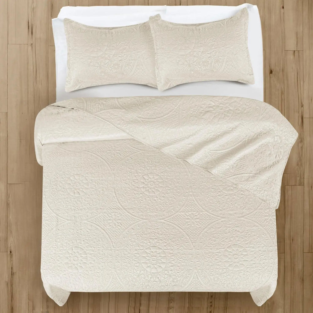 Floral Quilted Bedspread Set Cream