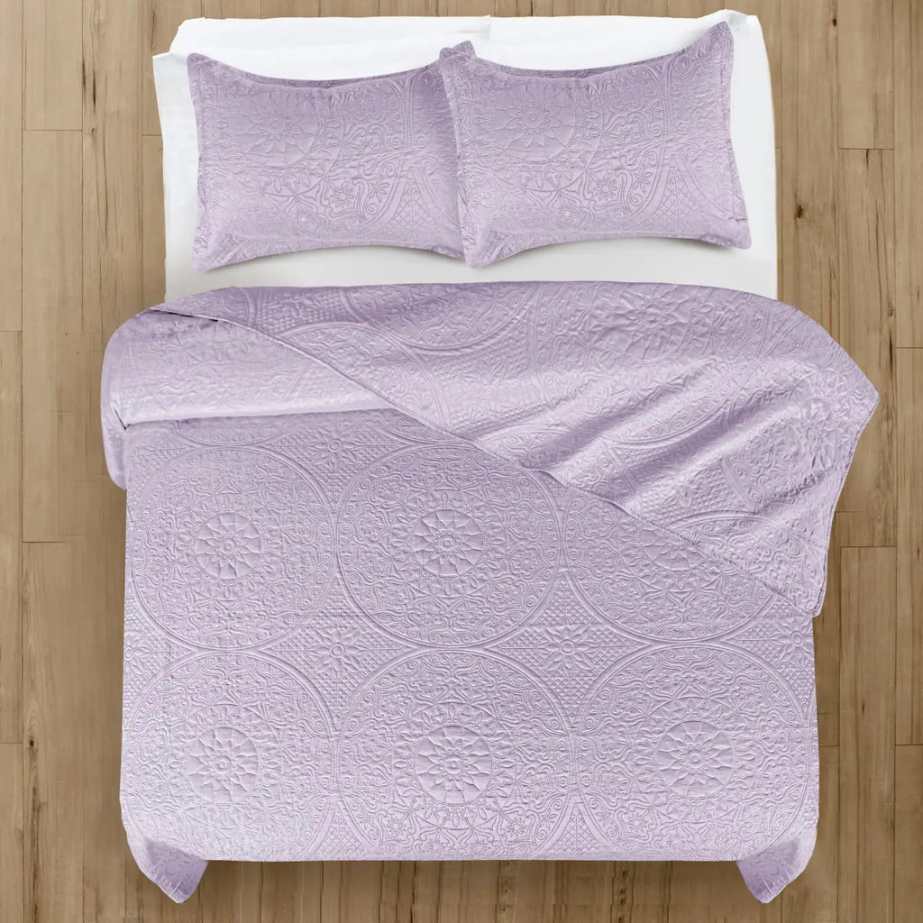 Floral Quilted Bedspread Set Lavender