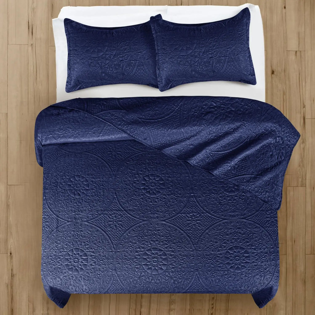 Floral Quilted Bedspread Set Navy