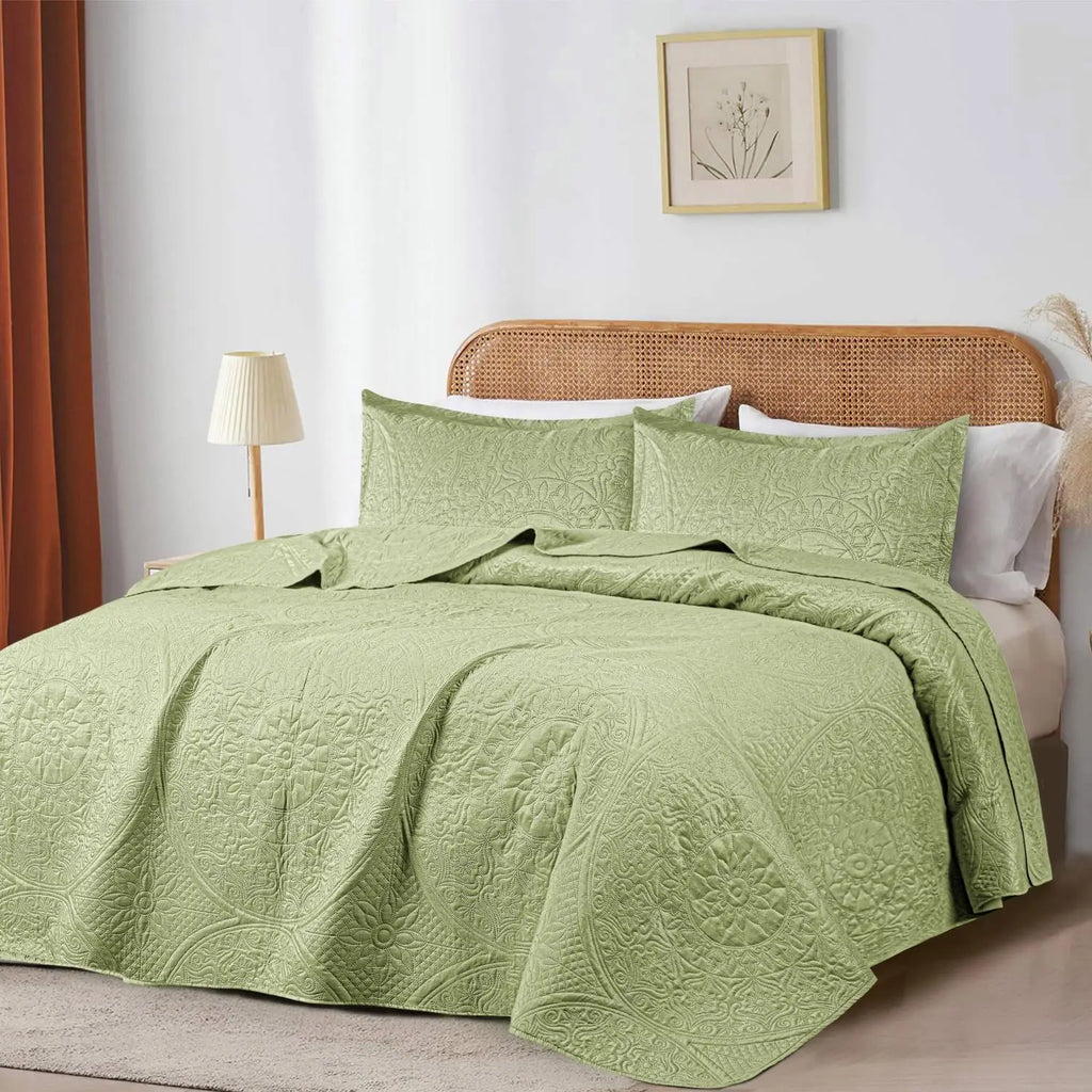 Floral Quilted Bedspread Set Sage Green