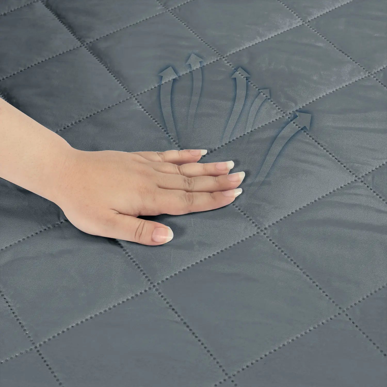 Waterproof Mattress Pad With Elastic Strap