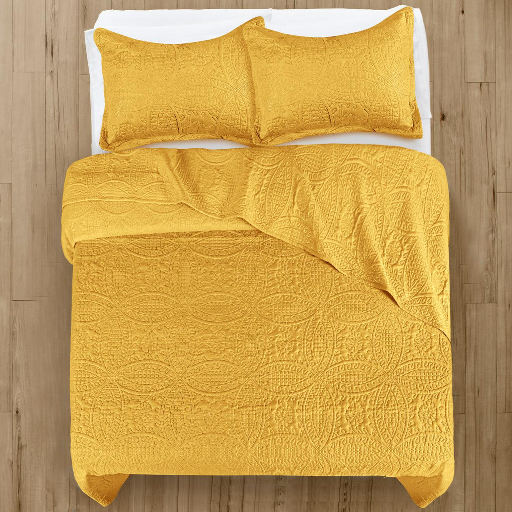 Coin Quilted Bedspread Set — Lightweight All-Season Coverlet with Pillow Shams