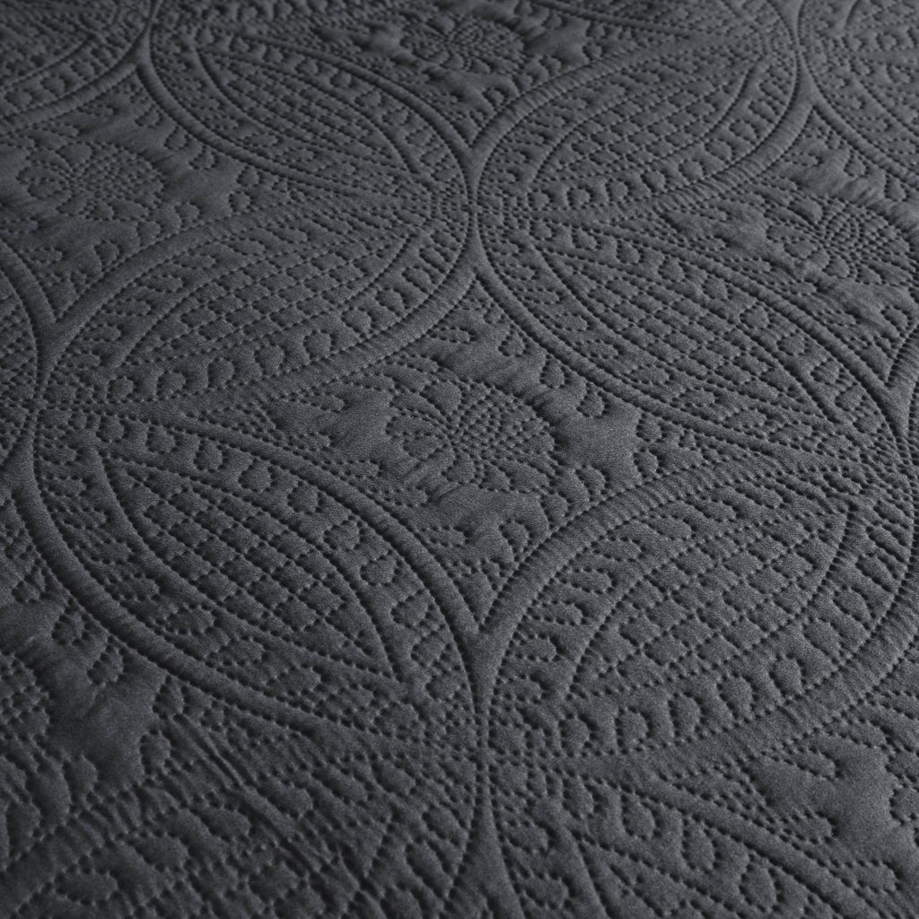 Coin Quilted Bedspread Set — Lightweight All-Season Coverlet with Pillow Shams